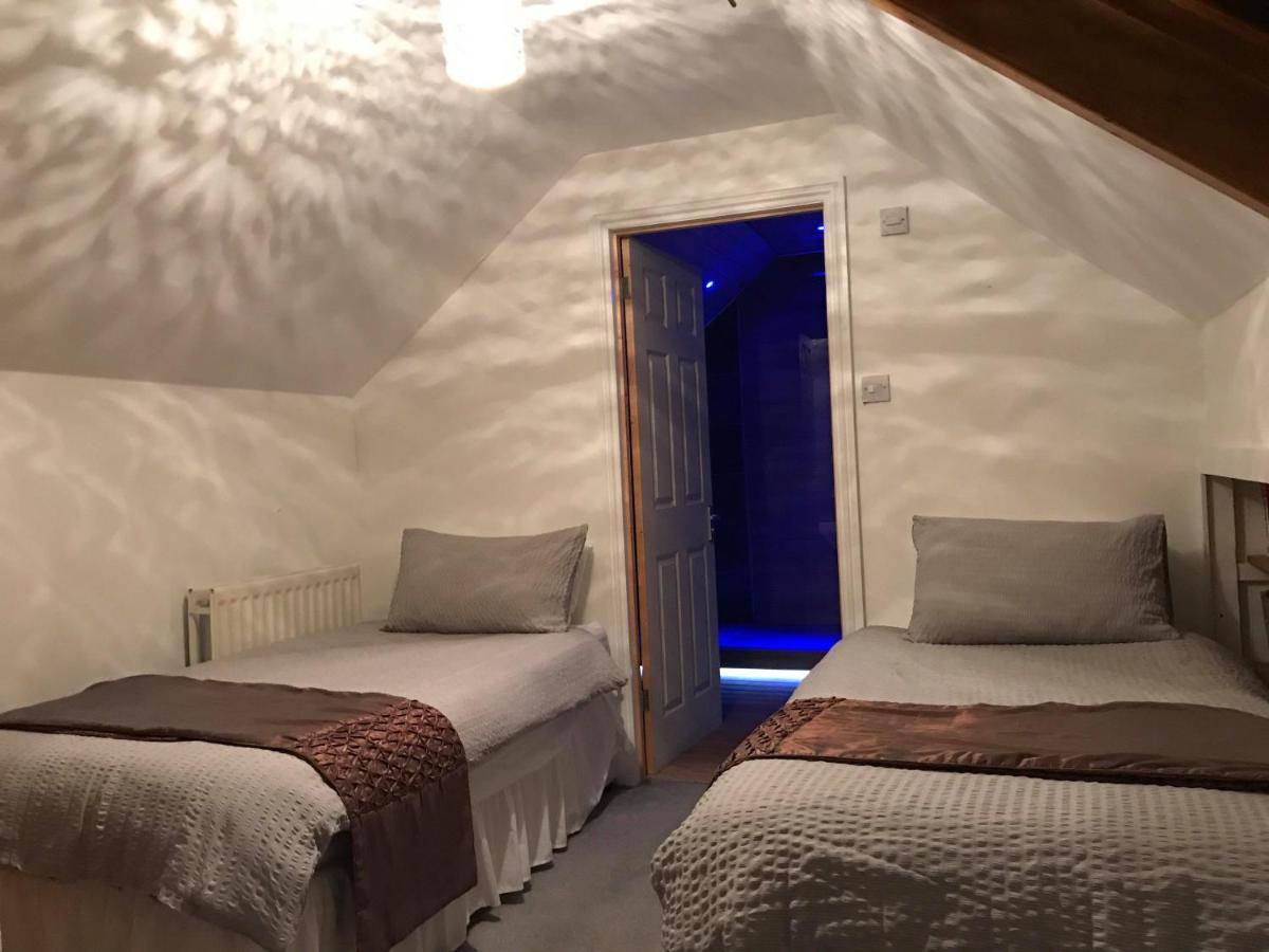 Vollie House With Hot Tub, Sauna & Log Burner Penpont Zewnętrze zdjęcie